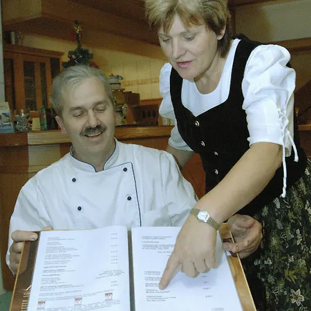 Landhotel Goldener Stern Trautskirchen