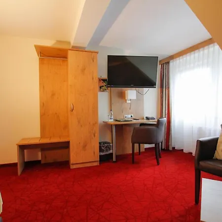 Landhotel Goldener Stern 3* Trautskirchen
