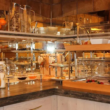 Landhotel Goldener Stern Gasthof 3*
