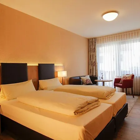 Landhotel Goldener Stern Guest house Trautskirchen
